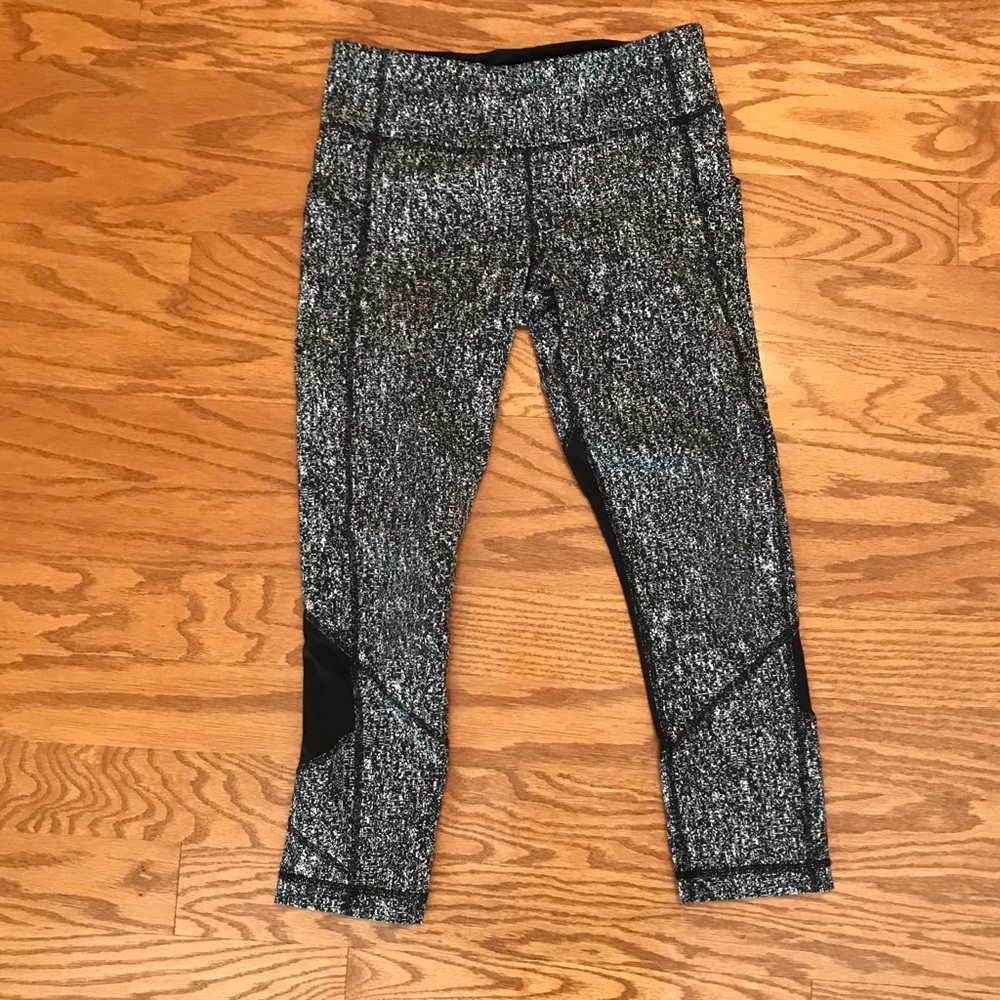 Lululemon pace rival crops